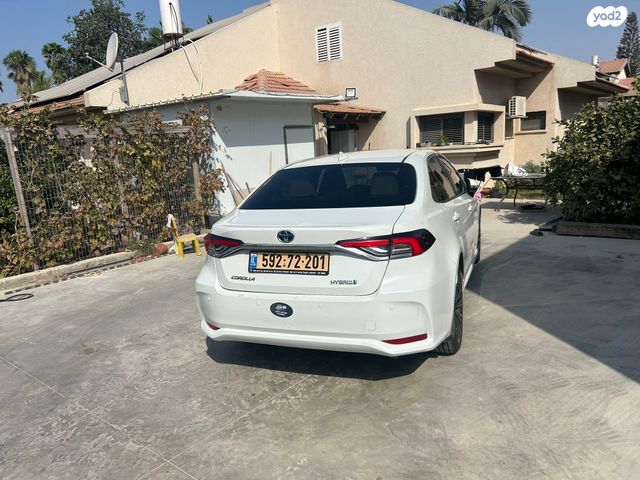 מודעת רכב טויוטה קורולה