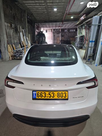 טסלה מודל 3