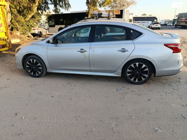 ניסאן סנטרה