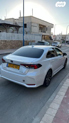 טויוטה קורולה