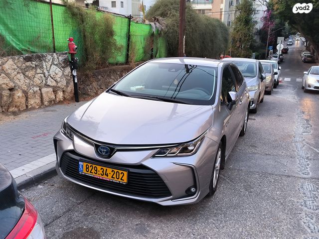 מודעת רכב טויוטה קורולה