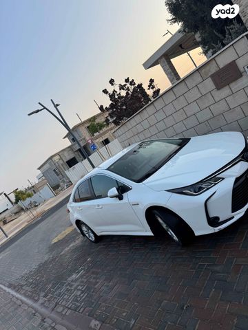 מודעת רכב טויוטה קורולה