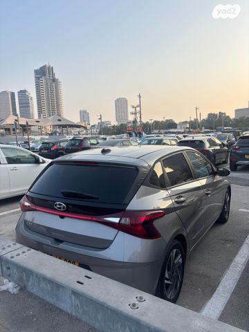 יונדאי i20