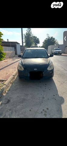 יונדאי אקסנט i25