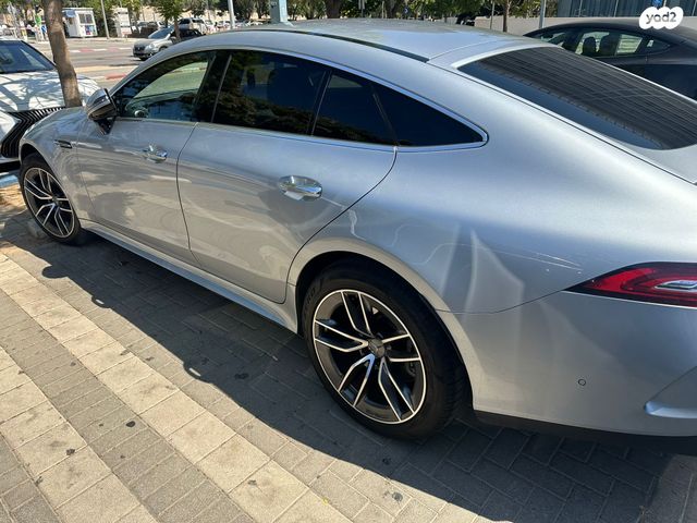 מרצדס-בנץ AMG GT 4 דל' קופה