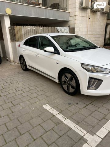 יונדאי איוניק