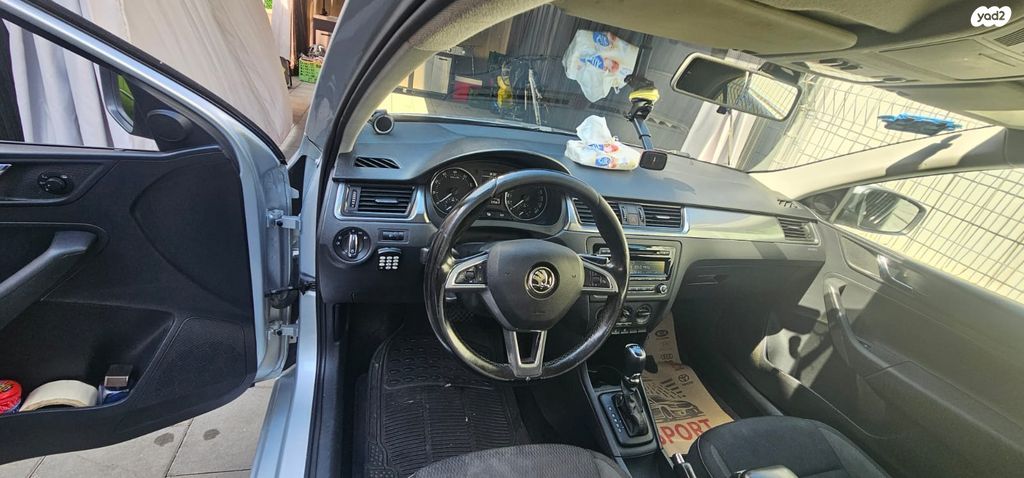 סקודה ראפיד