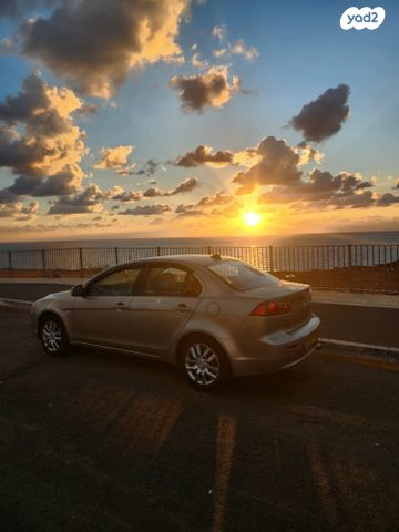 מיצובישי לנסר