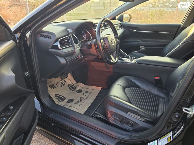 מודעת רכב טויוטה קאמרי