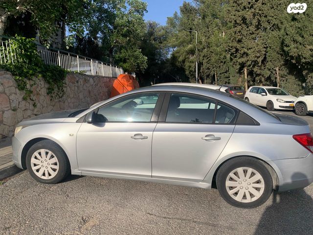 שברולט קרוז