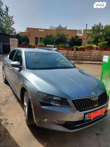 מודעת רכב סקודה סופרב