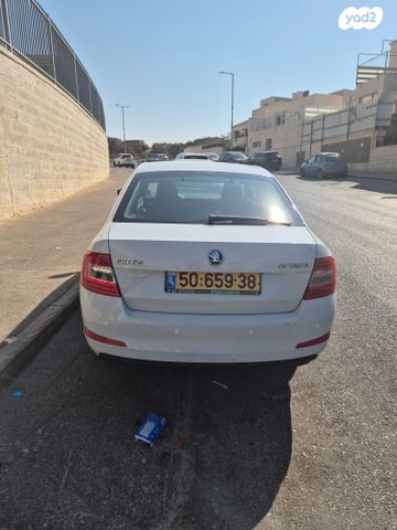 סקודה אוקטביה 