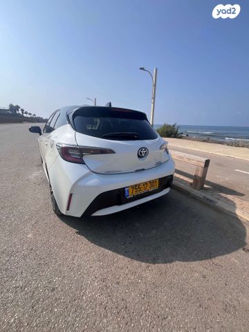 טויוטה קורולה