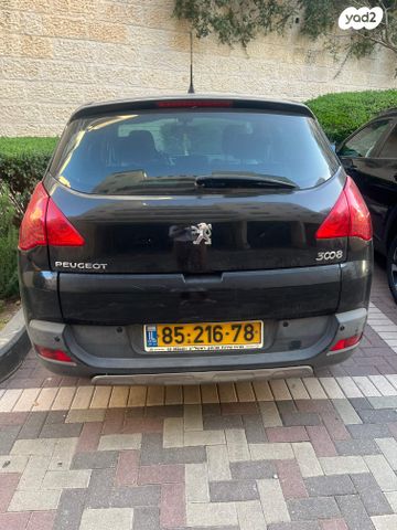 פיג'ו 3008