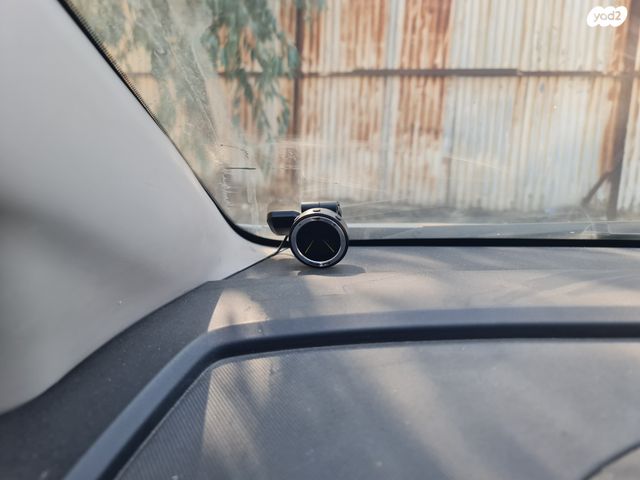 מודעת רכב מאזדה 5