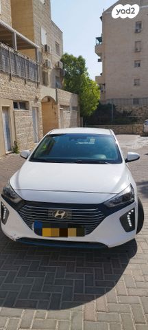 יונדאי איוניק