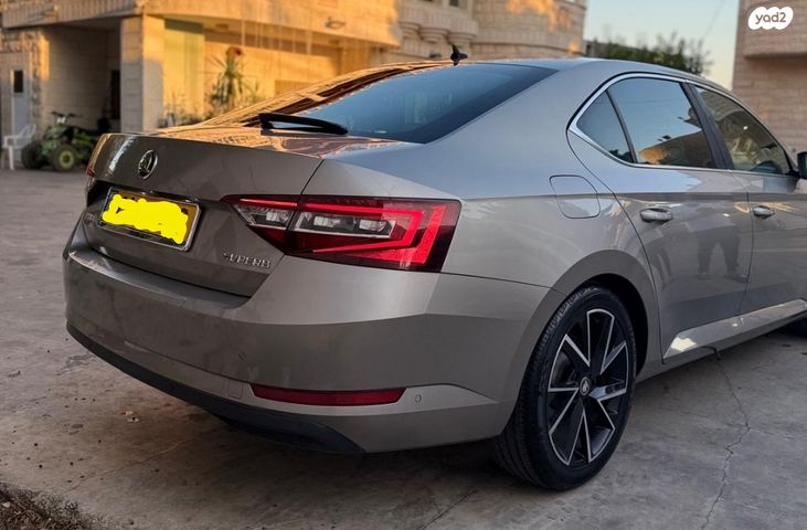 מודעת רכב סקודה סופרב