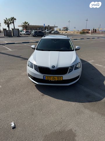 סקודה אוקטביה 