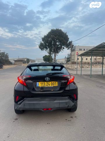 טויוטה C-HR