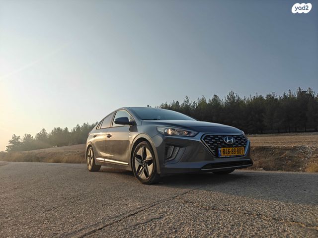 יונדאי איוניק