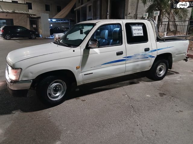 מודעת רכב טויוטה היילקס