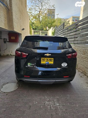 שברולט בלייזר