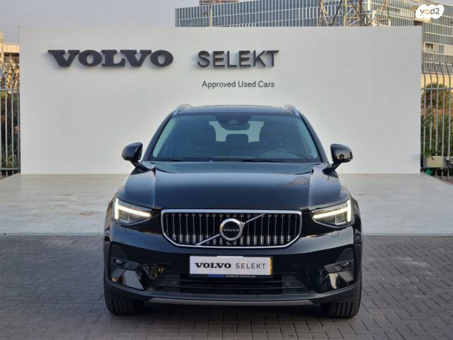 וולוו XC40