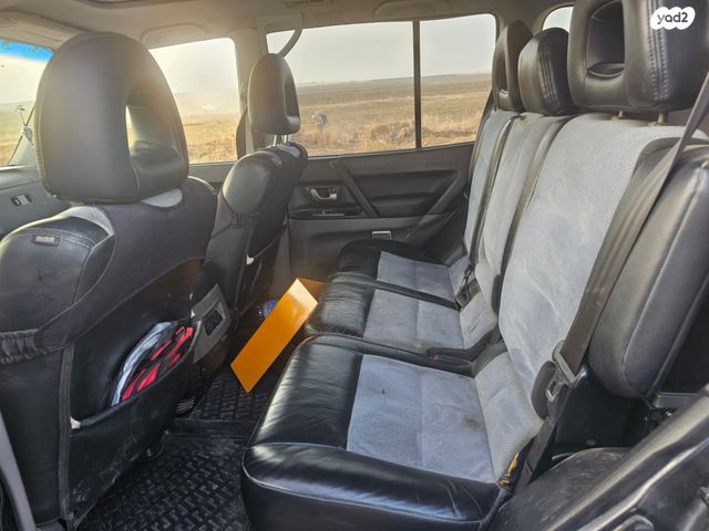 מיצובישי פג'רו