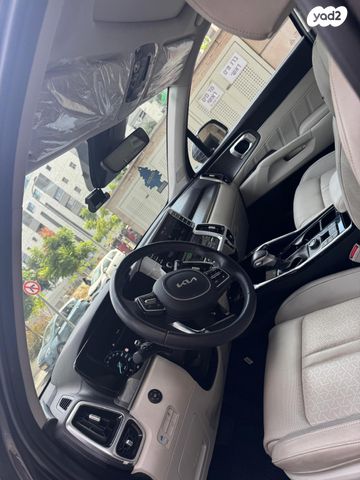 מודעת רכב קיה סורנטו