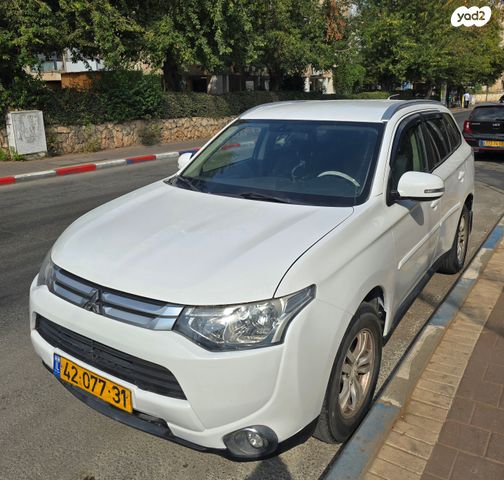 מיצובישי אאוטלנדר