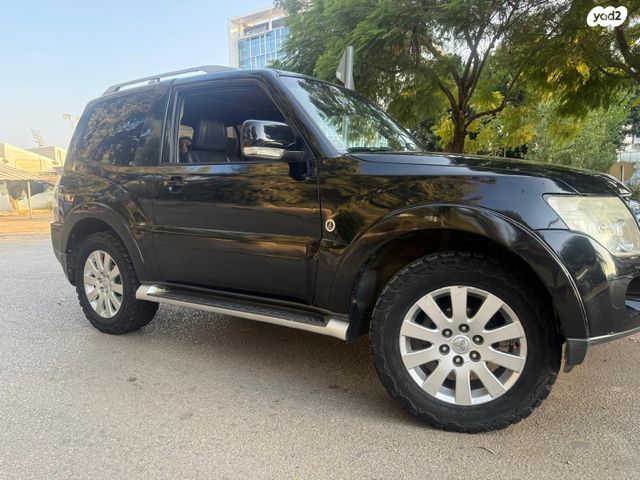 מיצובישי פג'רו