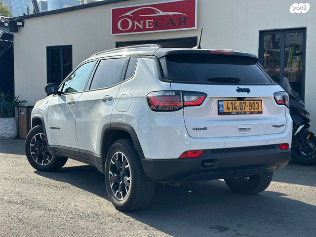 מודעת רכב ג'יפ קומפאס 2