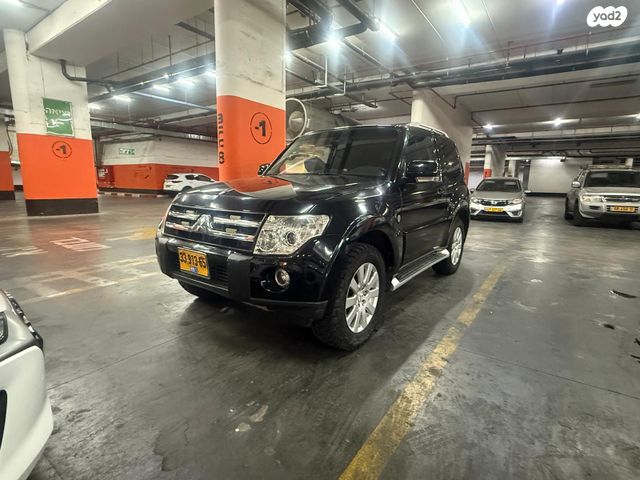 מיצובישי פג'רו