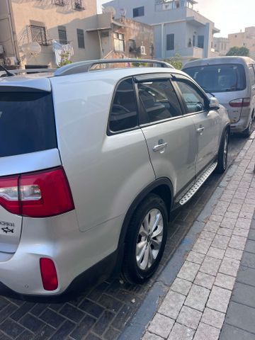 מודעת רכב קיה סורנטו