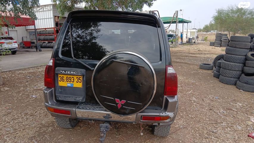 מיצובישי פג'רו