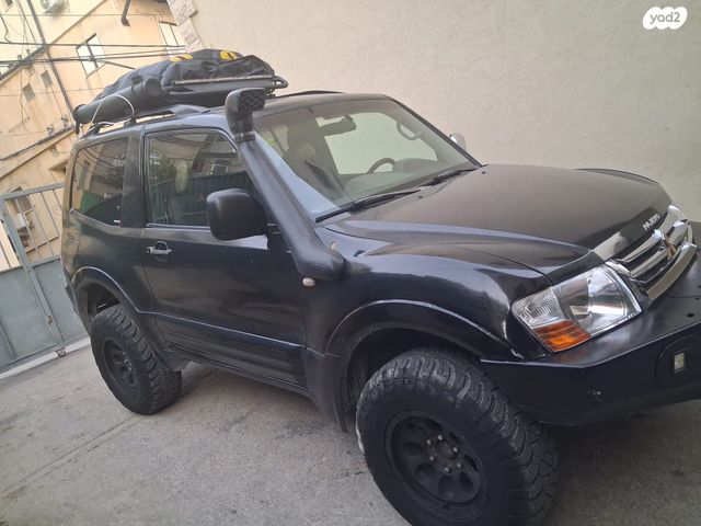 מיצובישי פג'רו