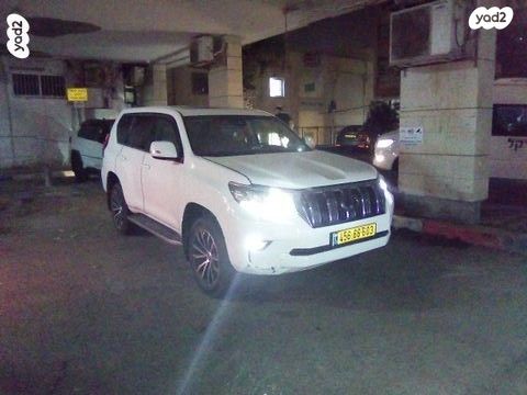 טויוטה לנד קרוזר