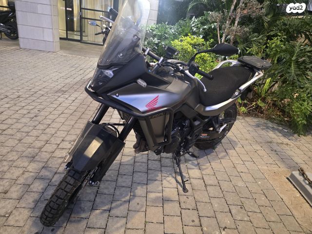 הונדה Transalp 750