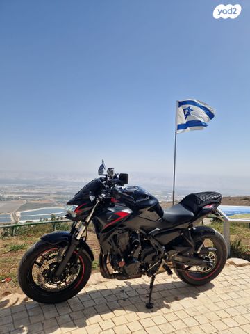 קאוואסאקי Z650 abs