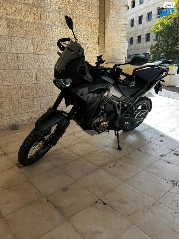 הונדה CRF1000L אפריקה טווין
