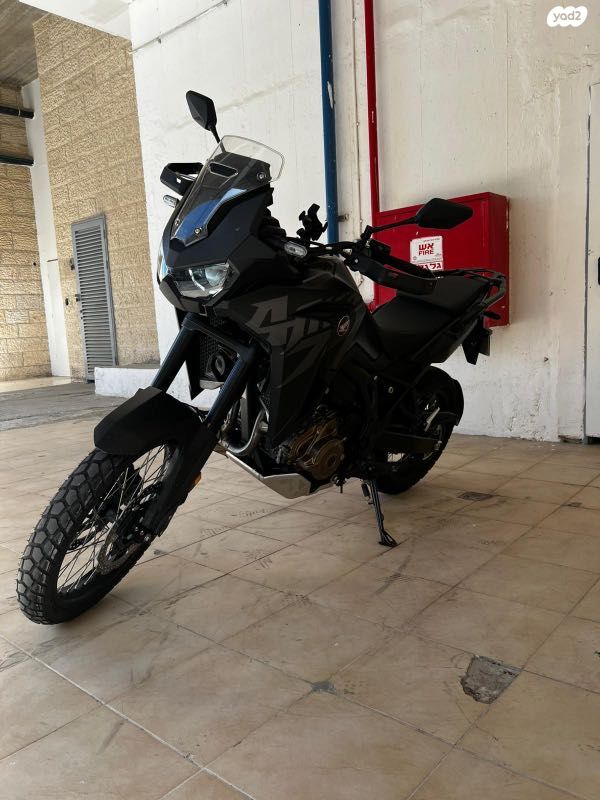 הונדה CRF1000L אפריקה טווין
