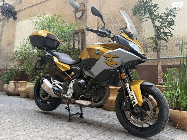 ב.מ.וו F900XR