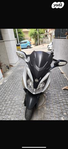 מודעת רכב סאן יאנג ג'וי-מקס 125