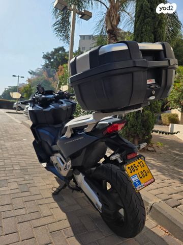 הונדה פורזה 750