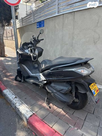 מודעת רכב קימקו דאון-טאון 350