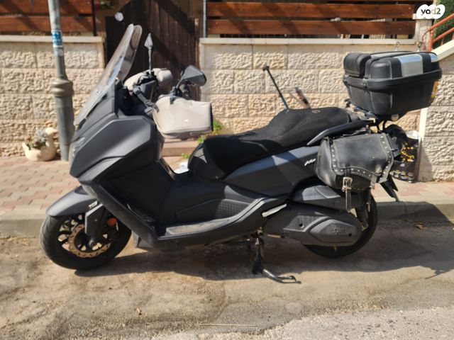 מודעת רכב סאן יאנג מקסים 400