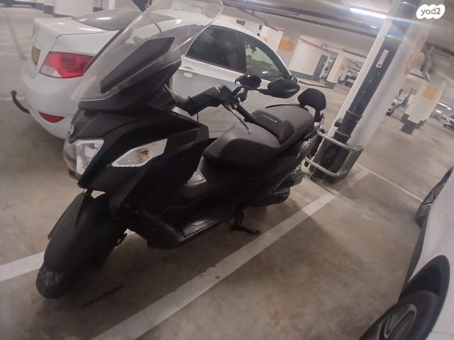 מודעת רכב סאן יאנג ג'וי-מקס Z-250