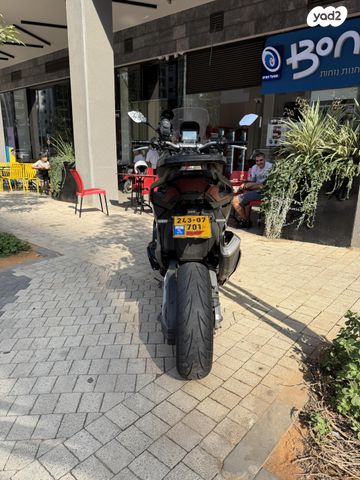 הונדה X-ADV750