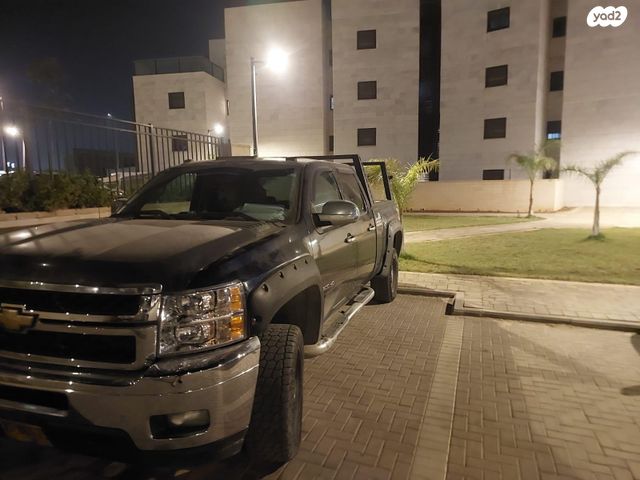 מודעת רכב GMC