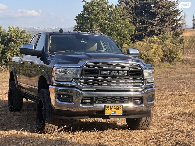 מודעת רכב דודג'